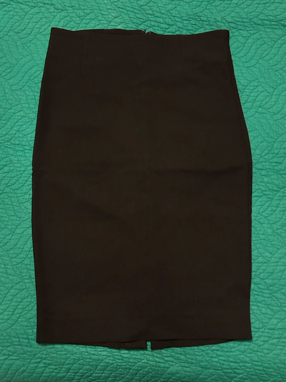 DYNAMITE Classic Black Pencil Skirt - Women's Smart Workwear